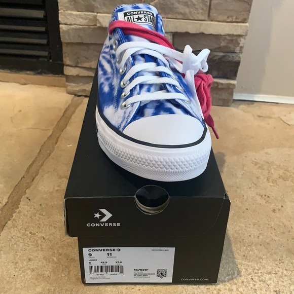 Converse tie”dye unisex Women’s 11 -10.5 Men8.5- 9
